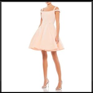 NEW With Tag BLUSH Mac Duggal off shoulder dress, petty coat & Horsehair